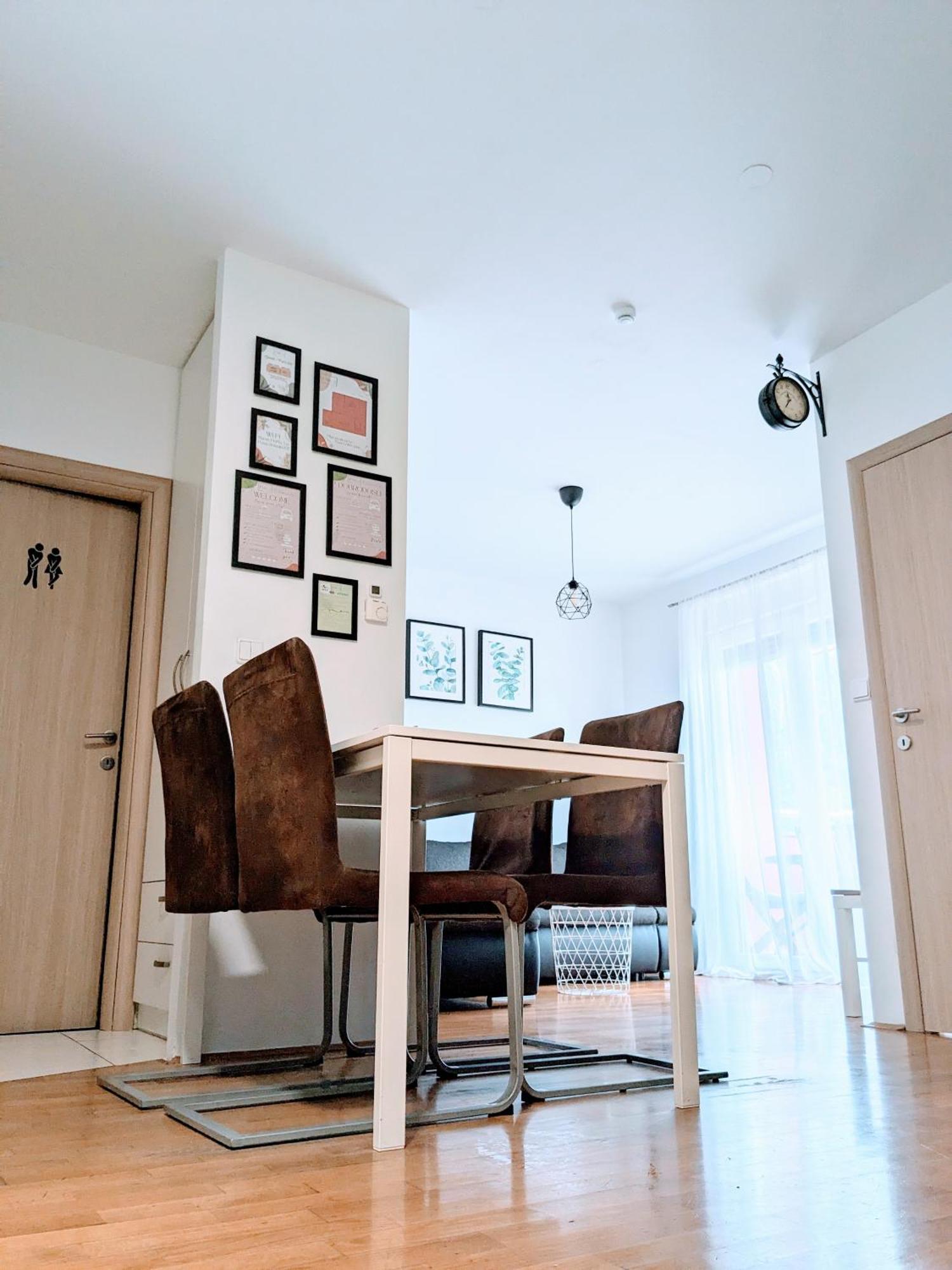 Velika Mlaka Doma-Lu Apartment-Near Airport And Highway- Free Parking מראה חיצוני תמונה